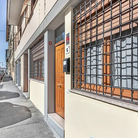 Guesthost - La Nicchia Dei Papi - Visarno Arena Lovely