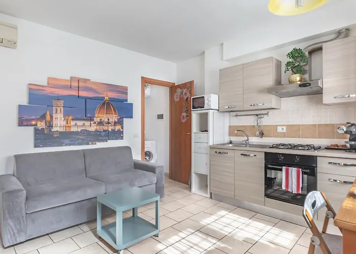 Apartamento Guesthost - La Nicchia Dei Papi - Visarno Arena Lovely